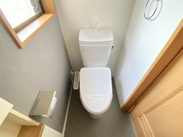 梅美台５丁目　リノベーション住宅のトイレ|トイレも気になるポイント