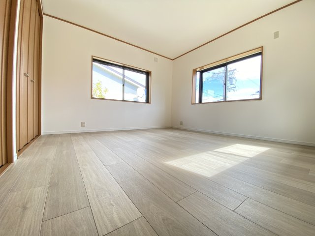 梅美台５丁目　リノベーション住宅の洋室|洋室です