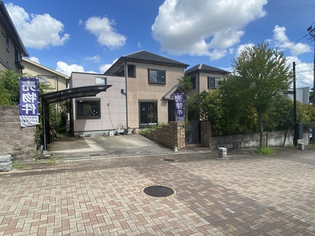 梅美台５丁目　リノベーション住宅の外観|外観は落ち着いています