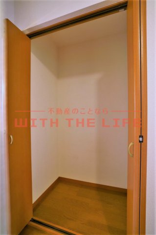 和楽園ハイツ壱番館【キャッシュバック対象物件】の収納|専用の収納スペースです