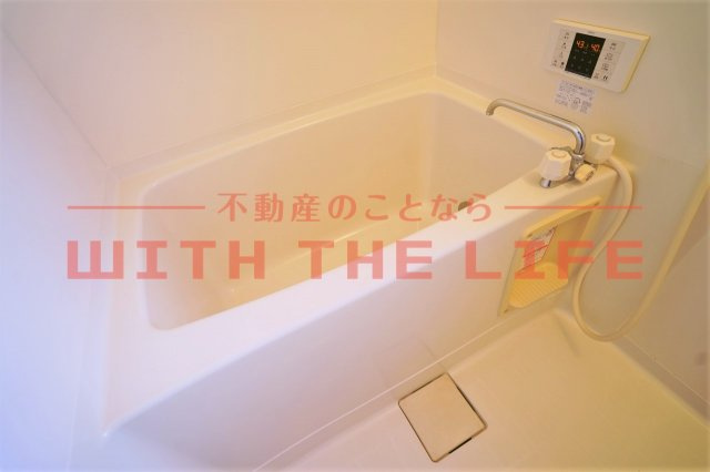 和楽園ハイツ壱番館【キャッシュバック対象物件】の浴室|ゆったり過ごせるお風呂です