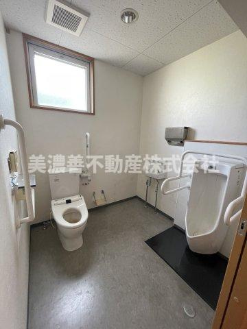 ６５６９７　関市下有知店舗・事務所のトイレ