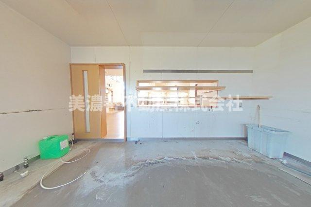 ６５６９７　関市下有知店舗・事務所のキッチン