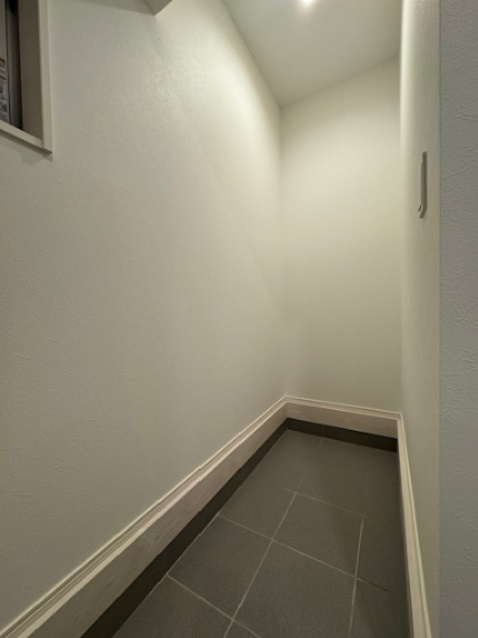 東区筒井3丁目戸建の収納|シューズインクローゼット