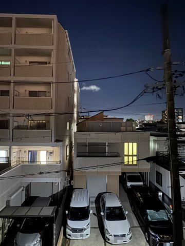東区筒井3丁目戸建の子供部屋|バルコニーからの眺望（夜景）