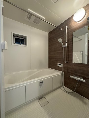 東区筒井3丁目戸建の浴室