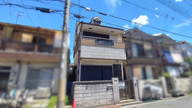 尼崎市上坂部　中古戸建の外観