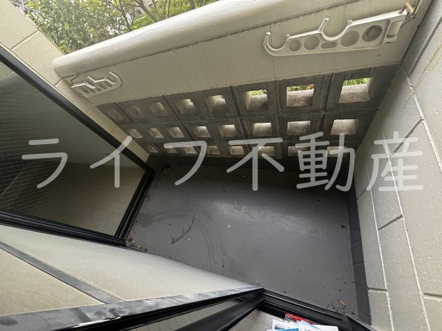 ビレッジヒル喜里川のバルコニー|落ち着いた時間を過ごせるバルコニーです