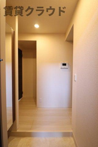 レイワンＢの玄関|ゆったりとした玄関です
