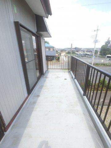 【バルコニー】