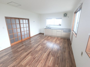 【居間・リビング】