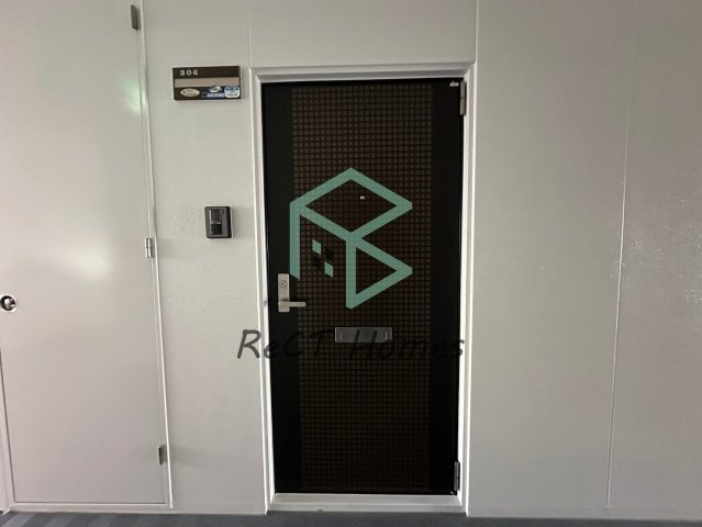 ハッピーコート豊沢の玄関