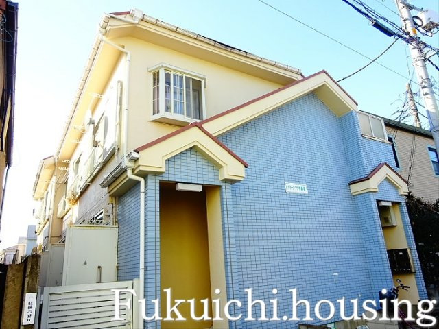 グリーンプラザ経堂の外観