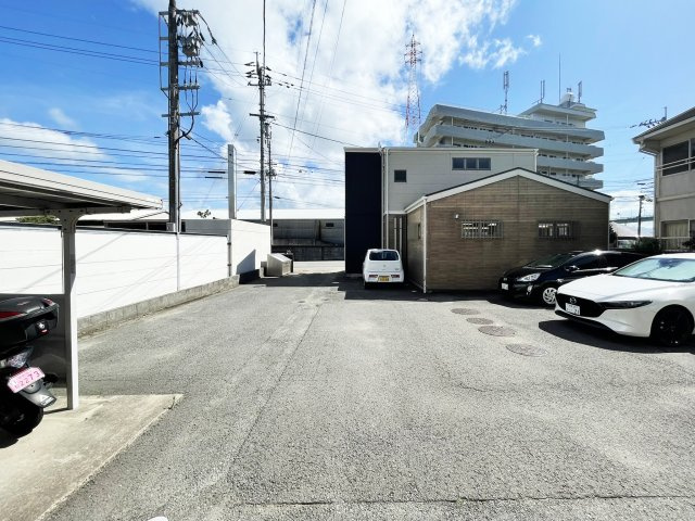 エスぺランサの駐車場