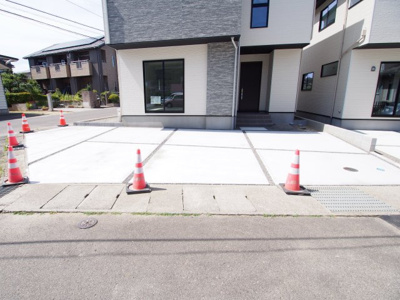 【駐車場】 | Erde　丸子３期　１号棟