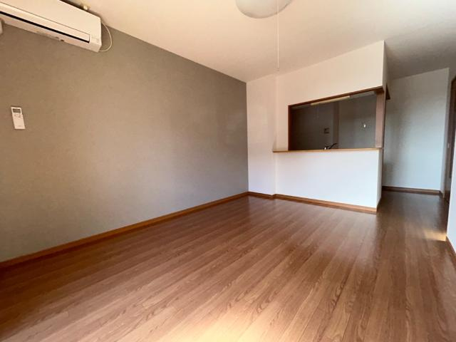 サンクチュアリ　Ⅲの居間・リビング|リビング