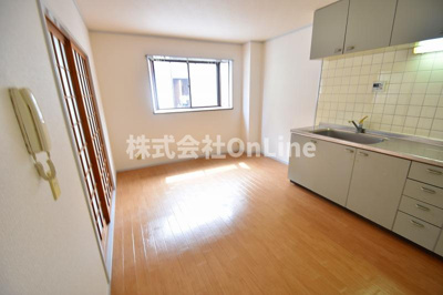 【居間・リビング】 | カメリア俊徳道