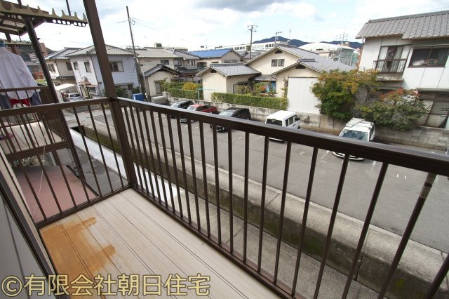 堀原アパートのバルコニー
