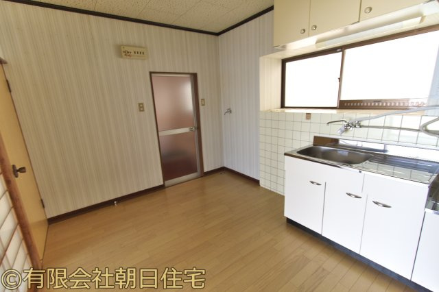 堀原アパートの居間・リビング