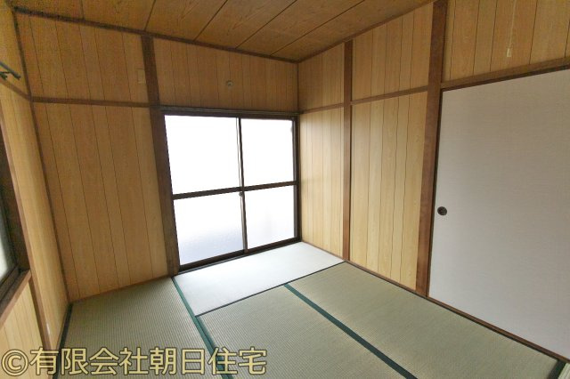 堀原アパートの和室