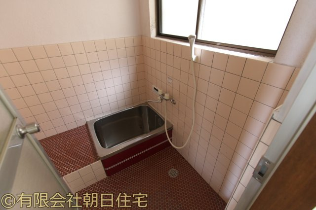 堀原アパートの浴室