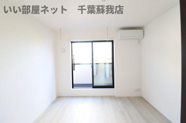 パステール・グランおゆみ野の居間・リビング|こちらの居間で趣味の時間をお楽しみください