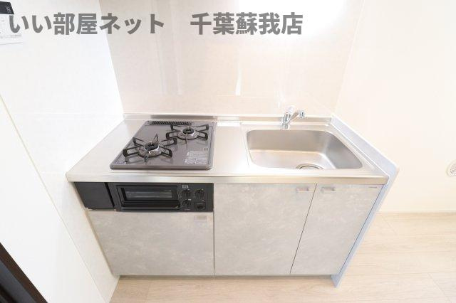 パステール・グランおゆみ野のキッチン|コンパクトなキッチンで掃除もラクラク