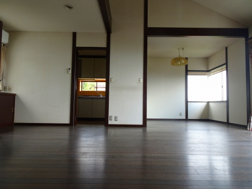 【居間・リビング】 | 伊豆急伊豆高原　戸建