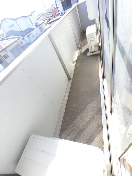 フローラのバルコニー