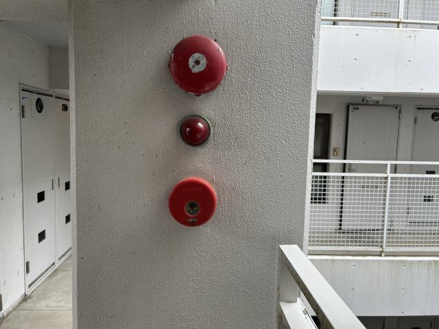 ヴィークル学院前の設備