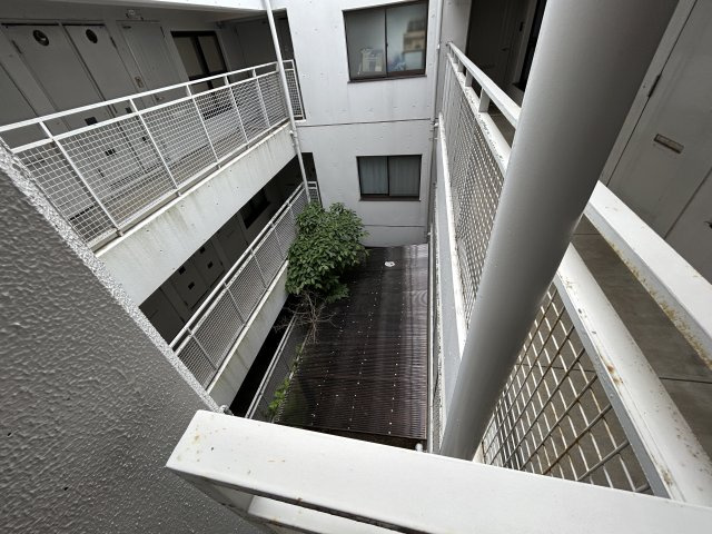 ヴィークル学院前のその他