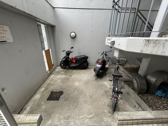 ヴィークル学院前のその他共用部分