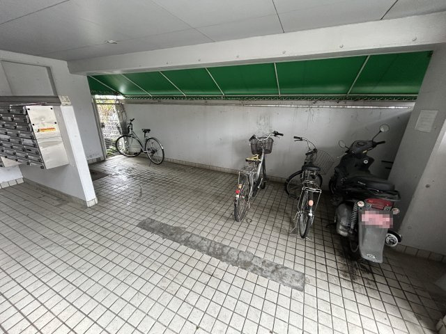 ヴィークル学院前のその他共用部分