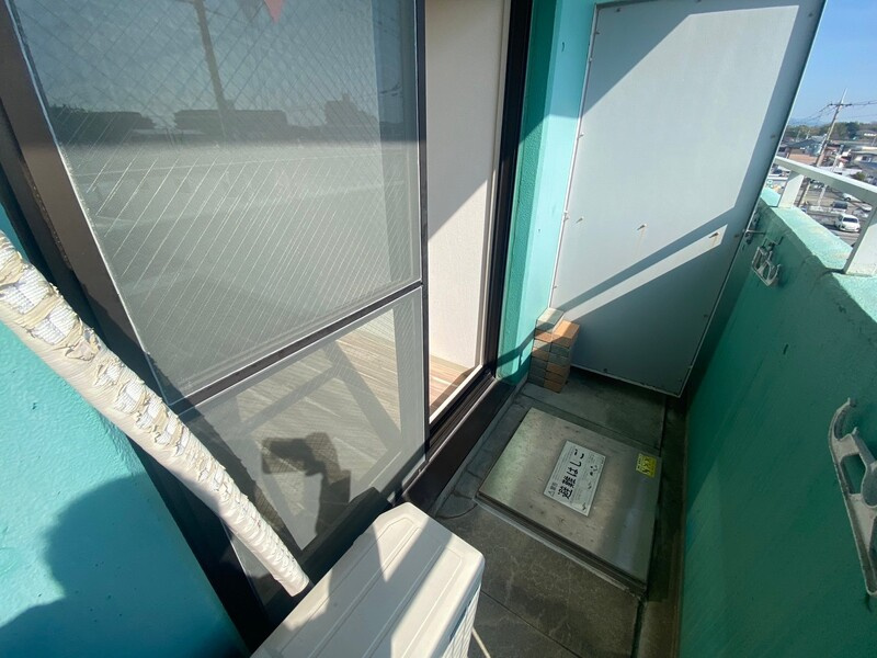 ヴィークル学院前のバルコニー