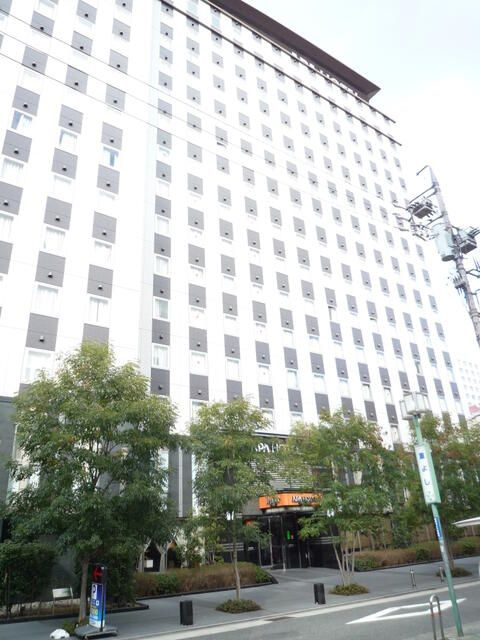 栄ストーンビルの外観