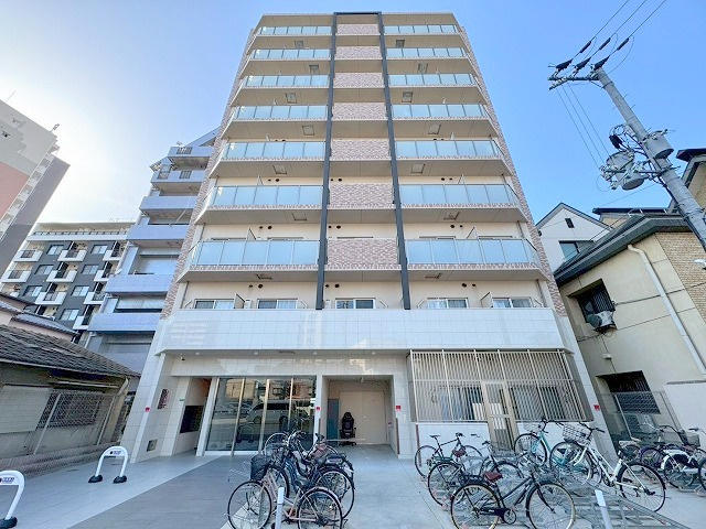 エグゼ新大阪南の外観