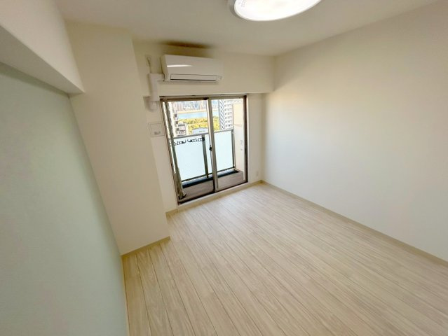 エグゼ新大阪南の居間・リビング