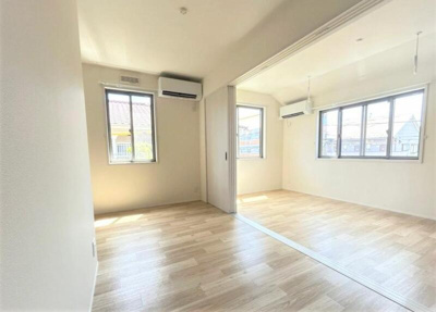 【居間・リビング】 | 光町２丁目戸建（ヒカリチョウニチョウメコダテ）