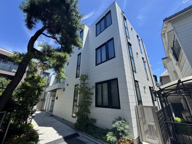 Ｌｉｖｉｎｇ　Ｂａｓｅ　８の外観|★耐震耐火構造の旭化成ヘーベルメゾン★