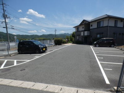 【駐車場】 | ルマ　フジワラ　サトゥ