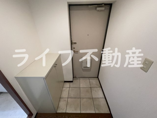 アルザス石切の玄関|シンプルで使いやすい玄関です