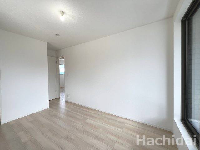 碧南市相生町第1（新築一戸建）の洋室|南側6.5帖洋室