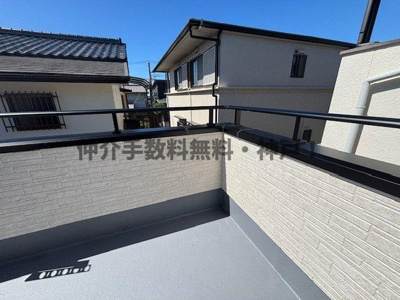 【バルコニー】 | 神戸市垂水区神陵台5丁目　新築戸建1号棟　仲介手数料無料！ | 落ち着いた時間を過ごせるバルコニーです