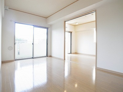 アイディーアル御領の内装