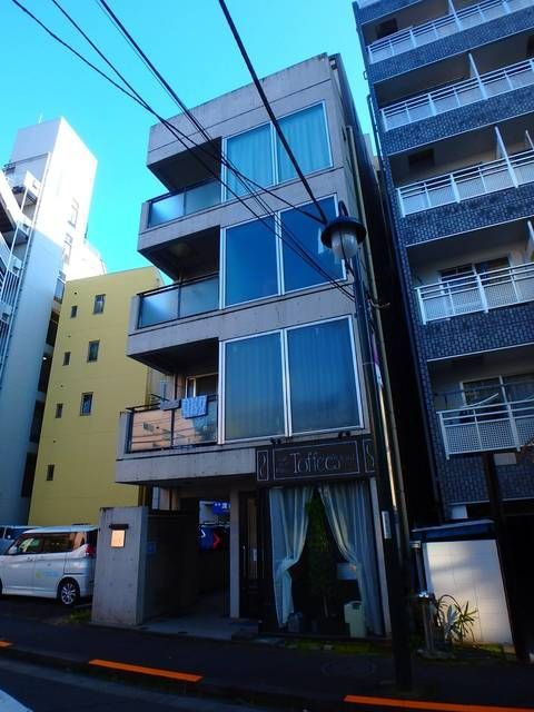 ロイヤルエモンド国分寺の外観
