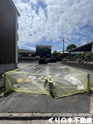 【その他】 | ヴィラナリー今治3号棟 | 専用ごみ置き場