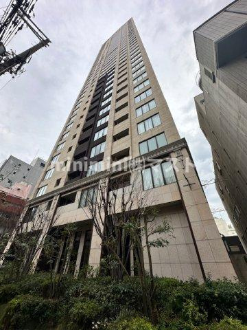 アルグラッド・ザ・タワー心斎橋の外観