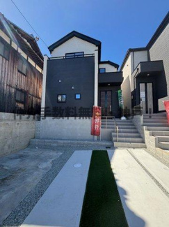 【外観】 | 神戸市垂水区神陵台5丁目　新築戸建2号棟　仲介手数料無料！ | 建物外観を気になさる方へ、見た目の良い物件です