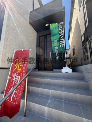 【エントランス】 | 神戸市垂水区神陵台5丁目　新築戸建2号棟　仲介手数料無料！ | 外観も気になるポイント