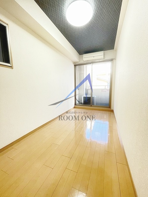 インベスト川崎の居間・リビング|洋室のお部屋です。